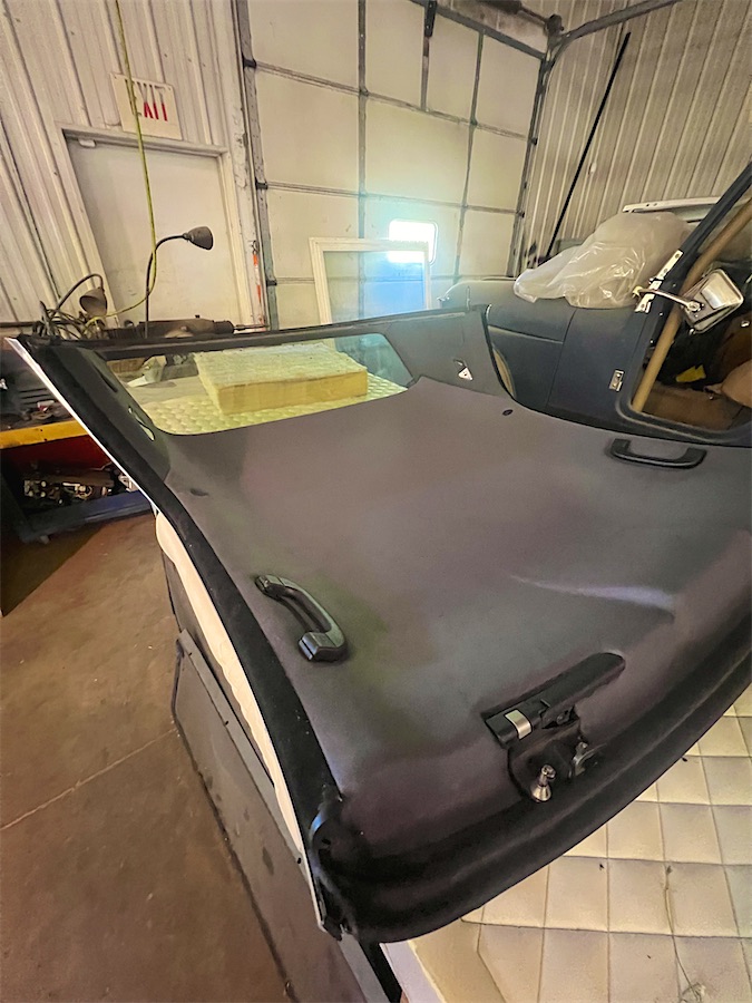 BMW hardtop interior